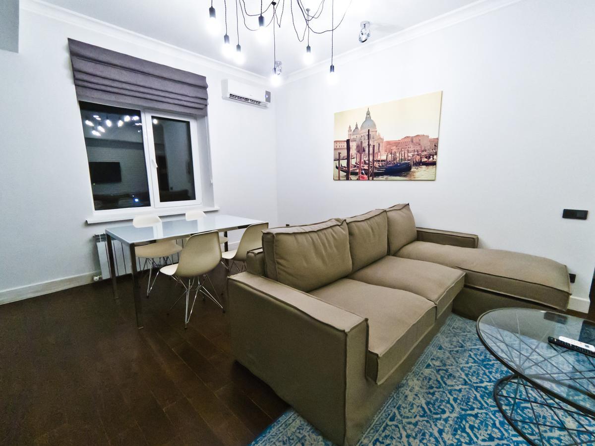 Opera Apartments Ałma Ata Zewnętrze zdjęcie